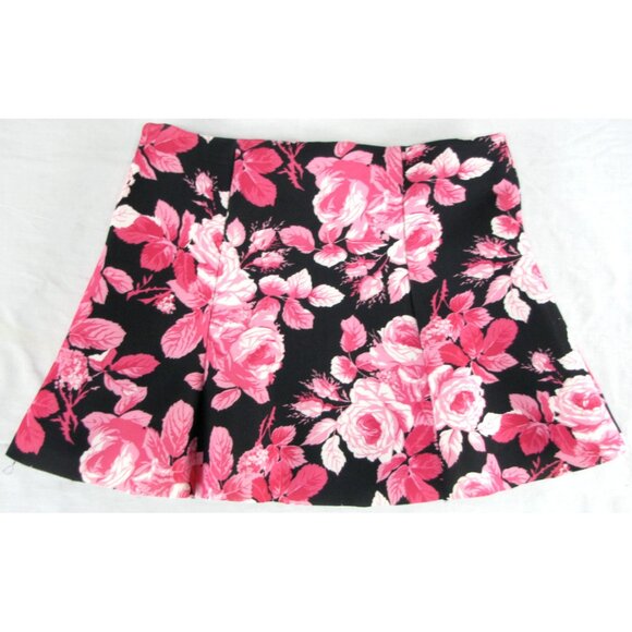 SALE! Floral Pink Flare Short Mini Skirt - Picture 3 of 4